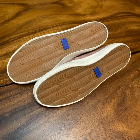 Keds Women’s 8 mauve - Picture 2 of 2